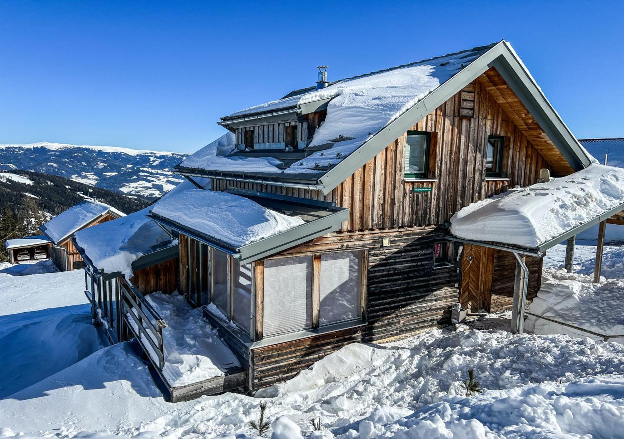 1A Chalet '4 Jahreszeiten' Ski Fahren Und Jacuzzi Mit Aussicht! Bad St. Leonhard im Lavanttal Exterior foto