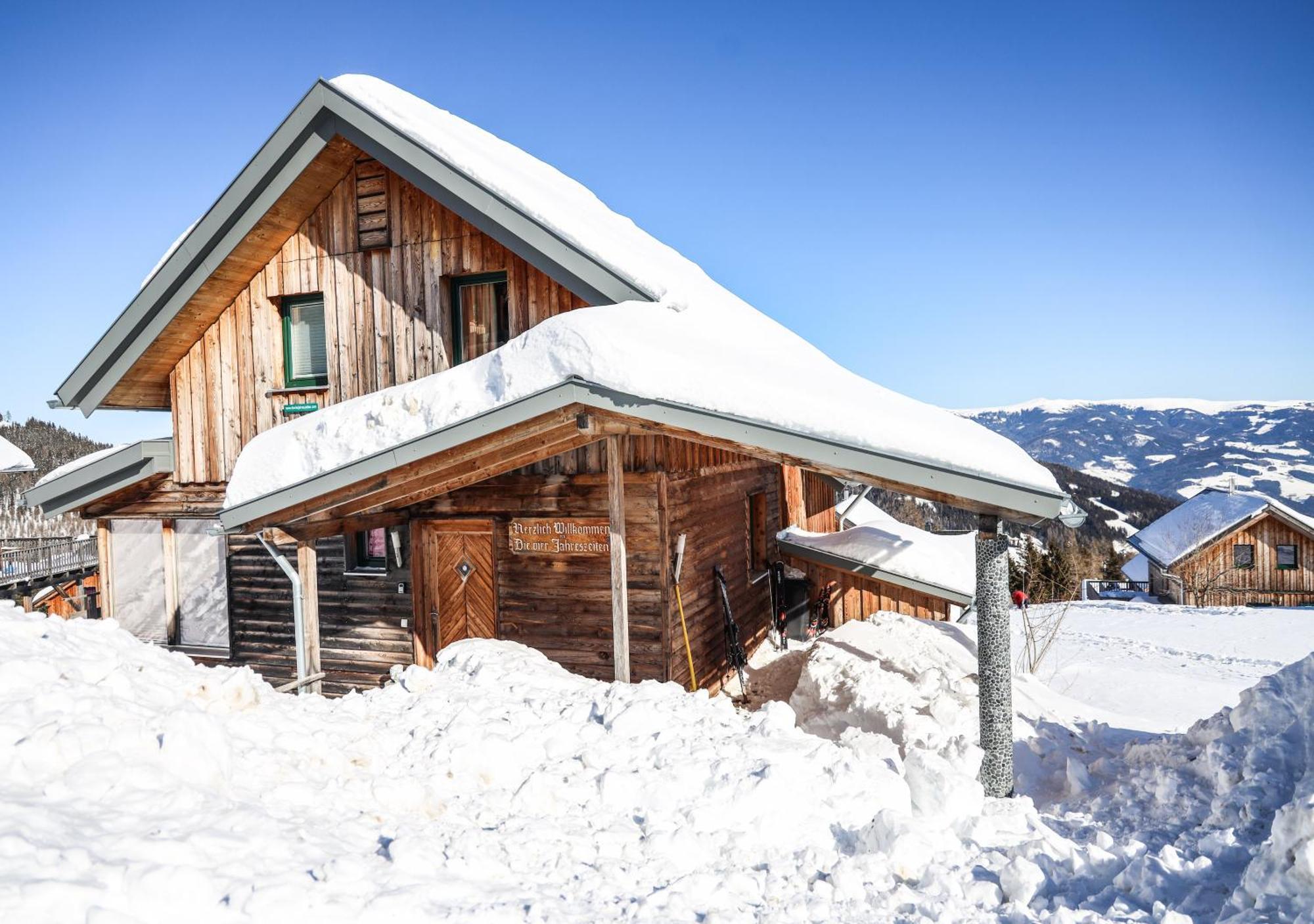 1A Chalet '4 Jahreszeiten' Ski Fahren Und Jacuzzi Mit Aussicht! Bad St. Leonhard im Lavanttal Exterior foto