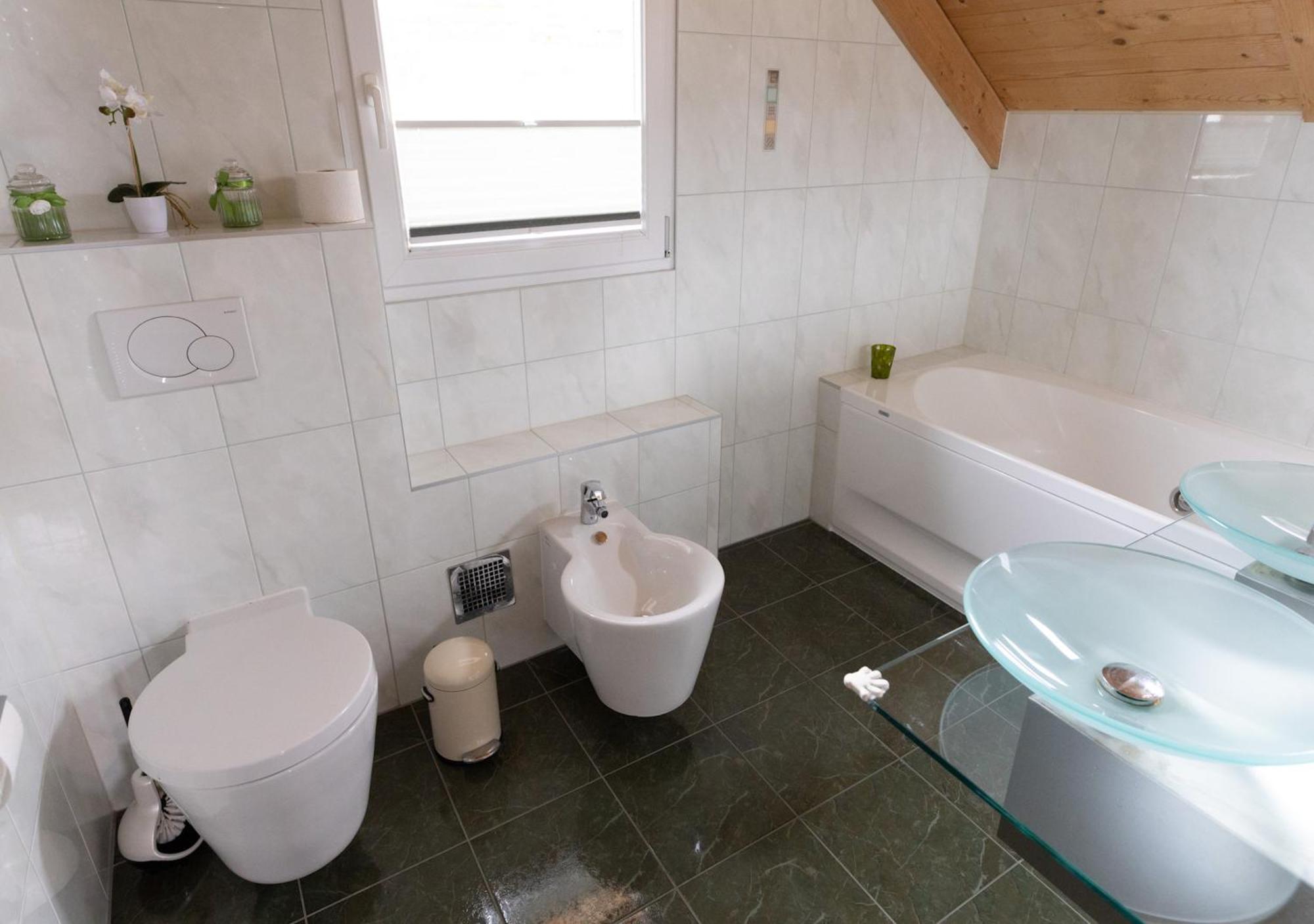 1A Chalet '4 Jahreszeiten' Ski Fahren Und Jacuzzi Mit Aussicht! Bad St. Leonhard im Lavanttal Exterior foto