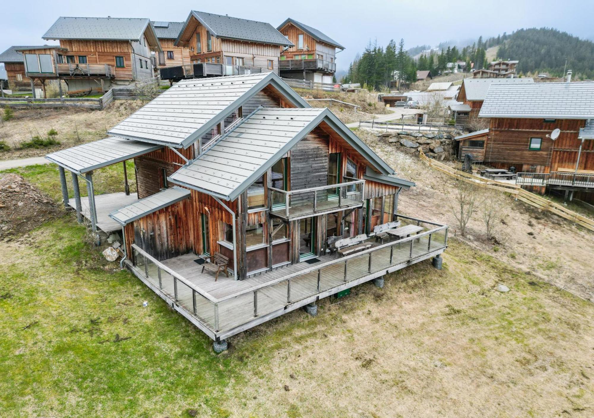 1A Chalet '4 Jahreszeiten' Ski Fahren Und Jacuzzi Mit Aussicht! Bad St. Leonhard im Lavanttal Exterior foto